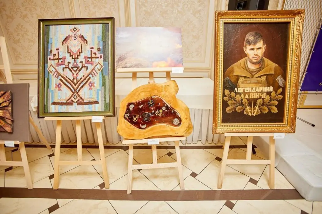 На благодійному аукціоні в Івано-Франківській області зібрали понад 5,6 мільйона гривень для ЗСУ