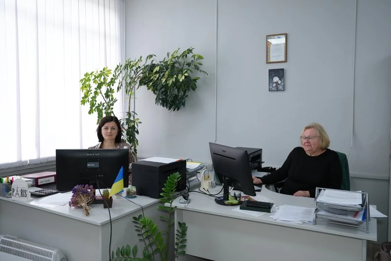 “Затягуємо ремінь”: чому у сільських та селищних радах Прикарпаття бракує кадрів