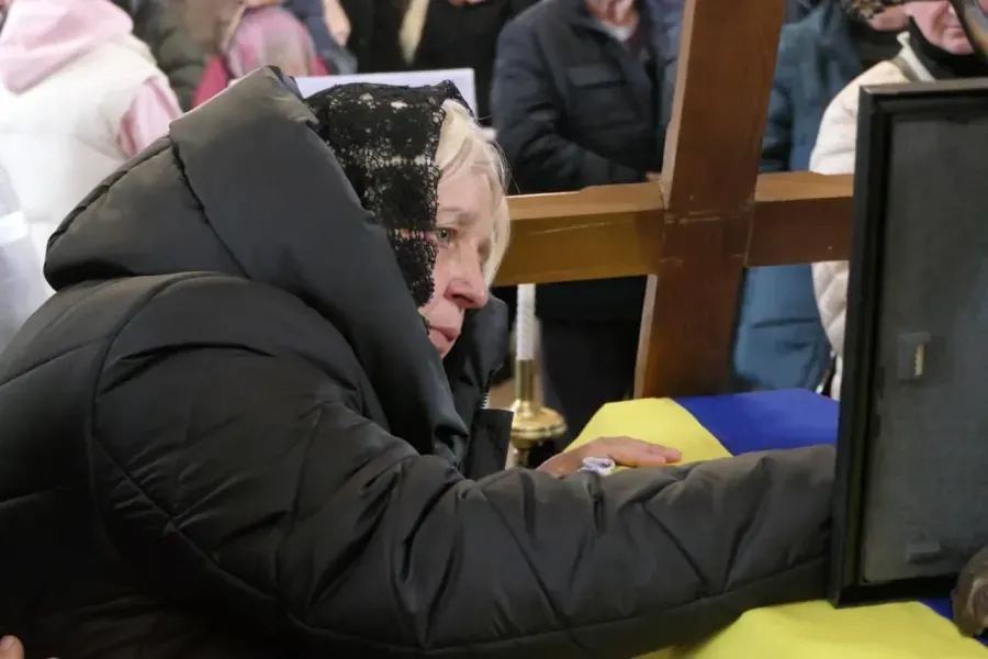 Калуш попрощався із загиблим захисником Андрієм Царевичем Калуш попрощався із загиблим захисником Андрієм Царевичем
