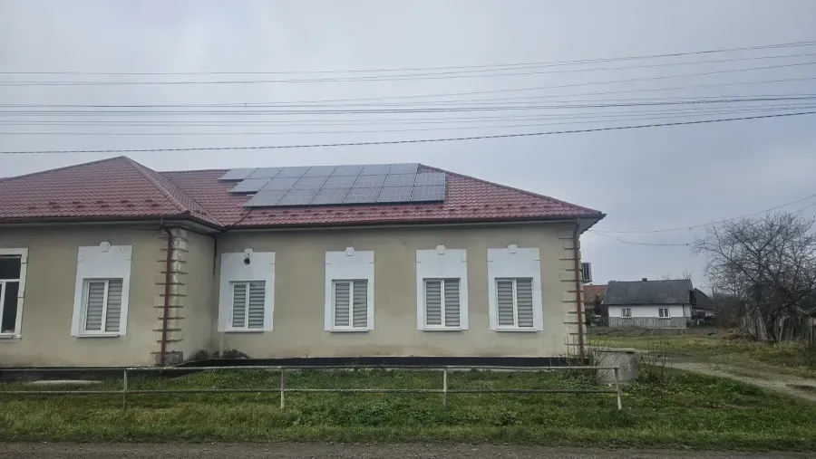 У Копанках встановили сонячну електростанцію для амбулаторії