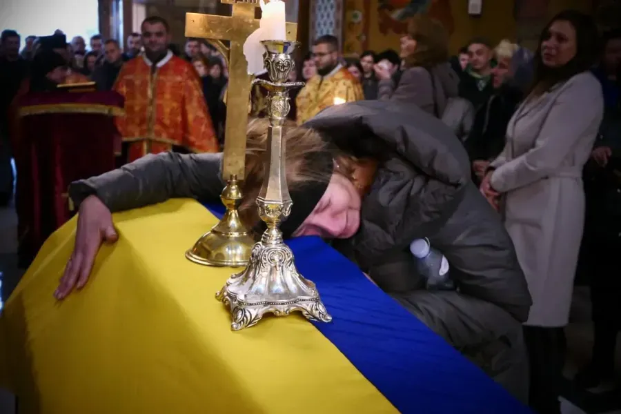 У Калуші попрощалися з полеглим героєм Сергієм Дранутою