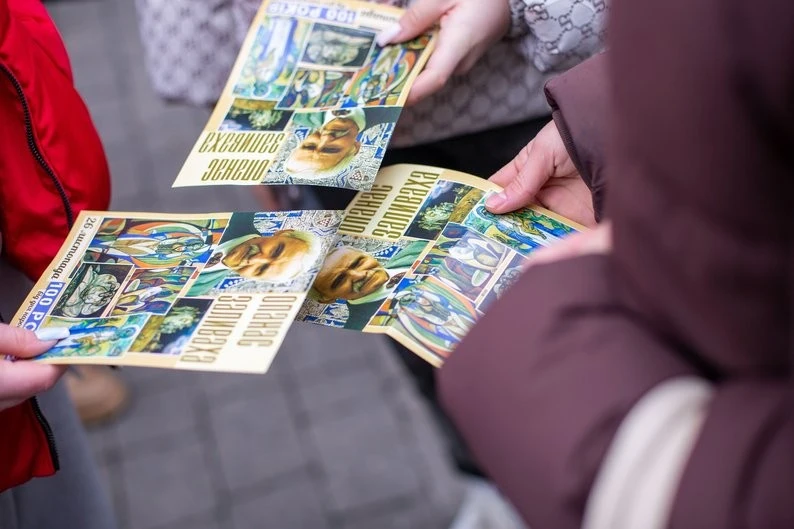 У Франківську з’явилася нова пам’ять про Заливаху: на Алеї слави відкрили бронзову плиту