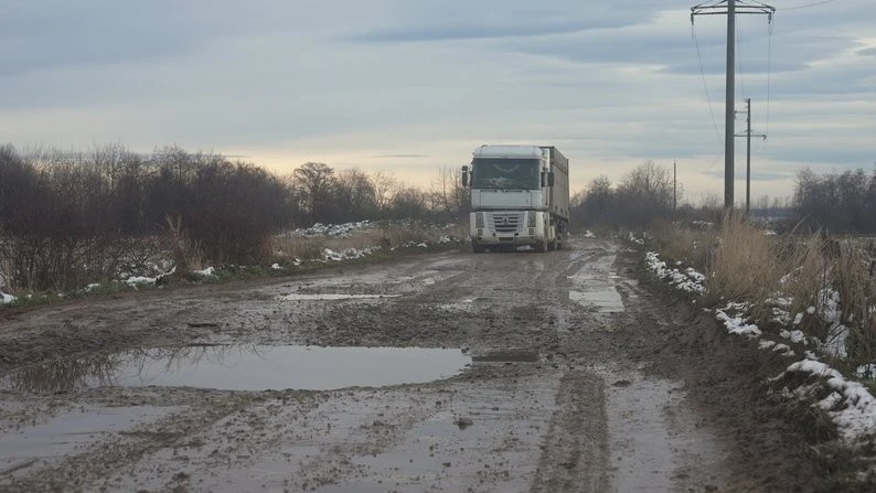 Сміттєвий полігон у Скобичівці розрісся удвічі: загроза екології та безкарність