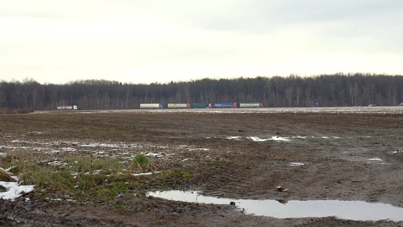 Сміттєвий полігон у Скобичівці розрісся удвічі: загроза екології та безкарність