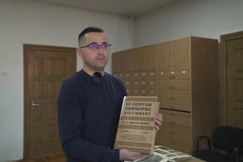 Івано-Франківський обласний архів: історія, родоводи та старовинні рукописи