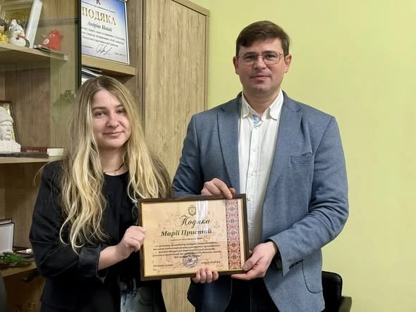 Калуш відзначає молодіжну ініціативу, що поєднала традиції та підтримку ЗСУ