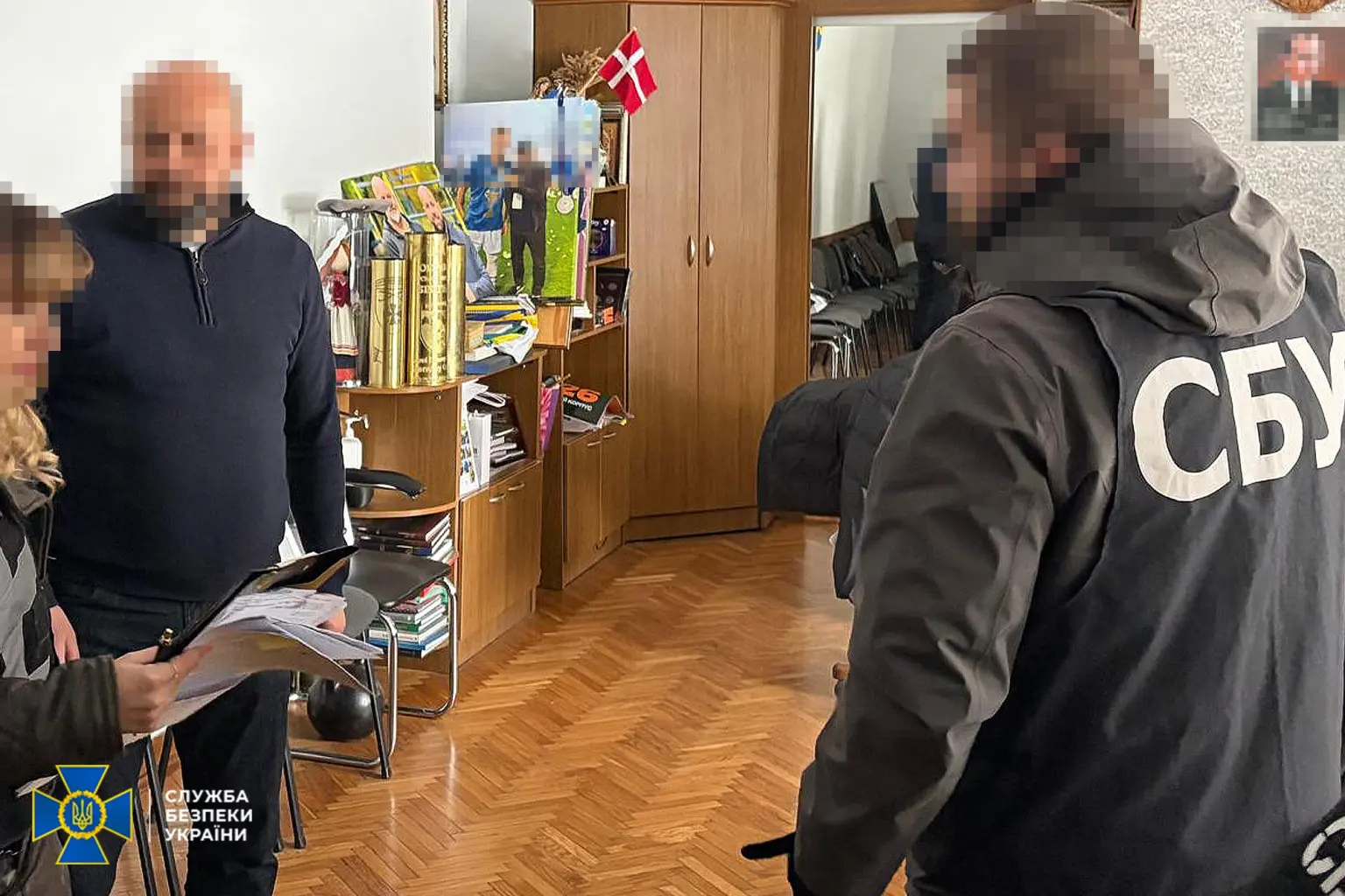 Земля під завод за «відкати»: на Прикарпатті СБУ затримала мера-корупціонера