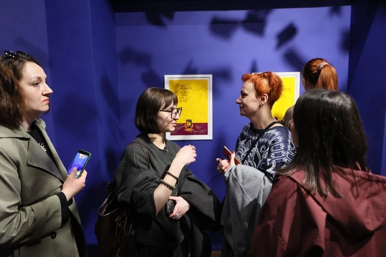 Мистецтво на варті війська: у Франківську презентували спільний проєкт Тітова та Бринського
