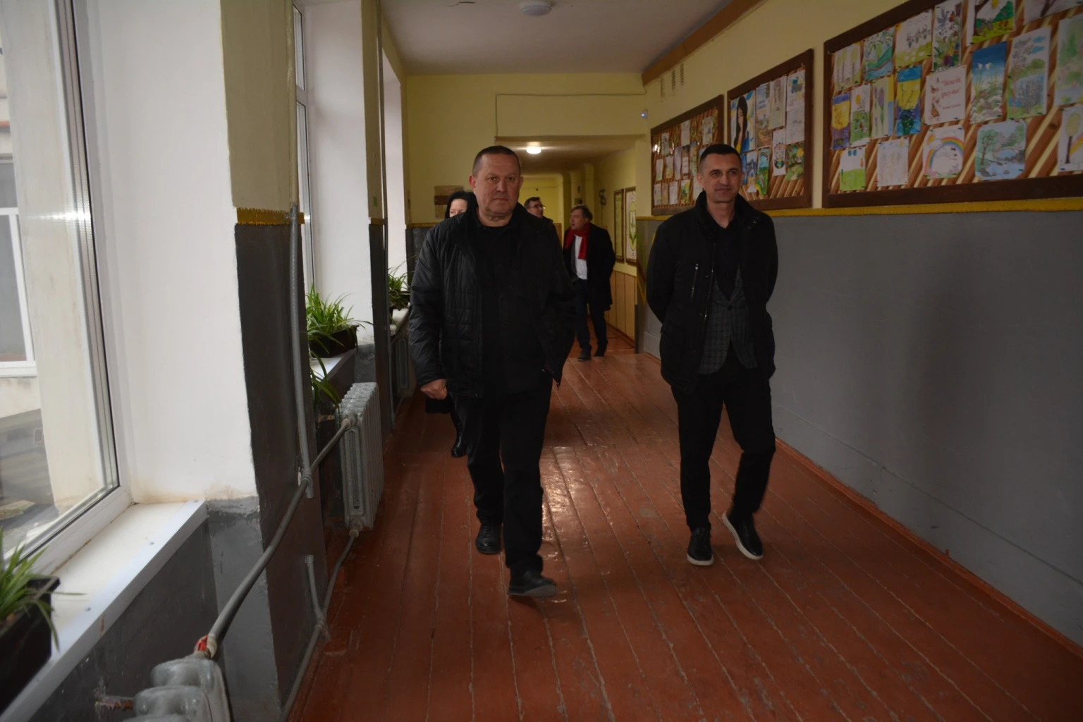 Освітня модернізація у Надвірній: результати візиту обласної делегації
