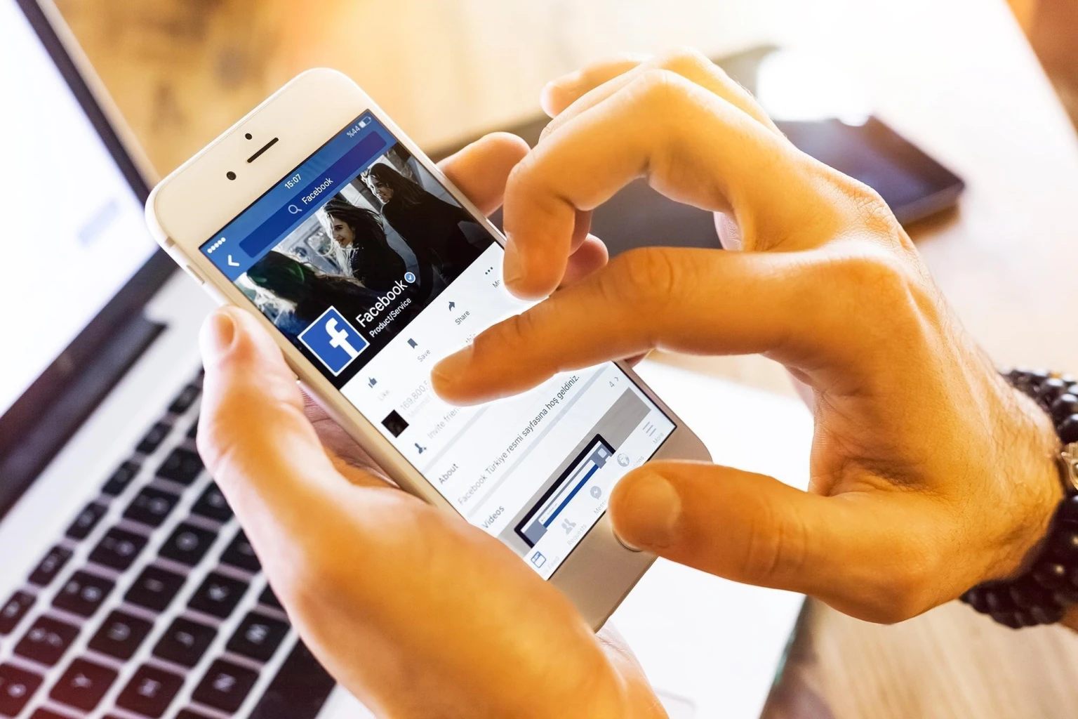 Видалення профілю Facebook: як зберегти дані та піти з платформи