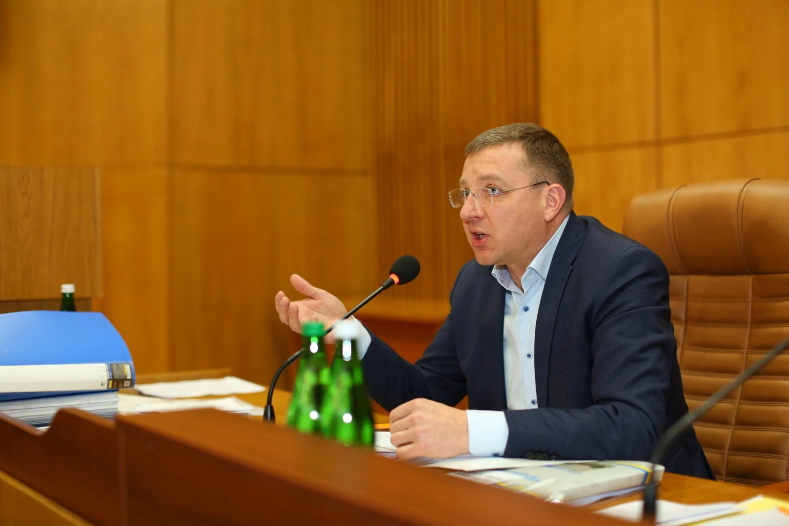Земля, сонячна енергія та мільйонні заощадження: що показали декларації керівництва Франківської облради